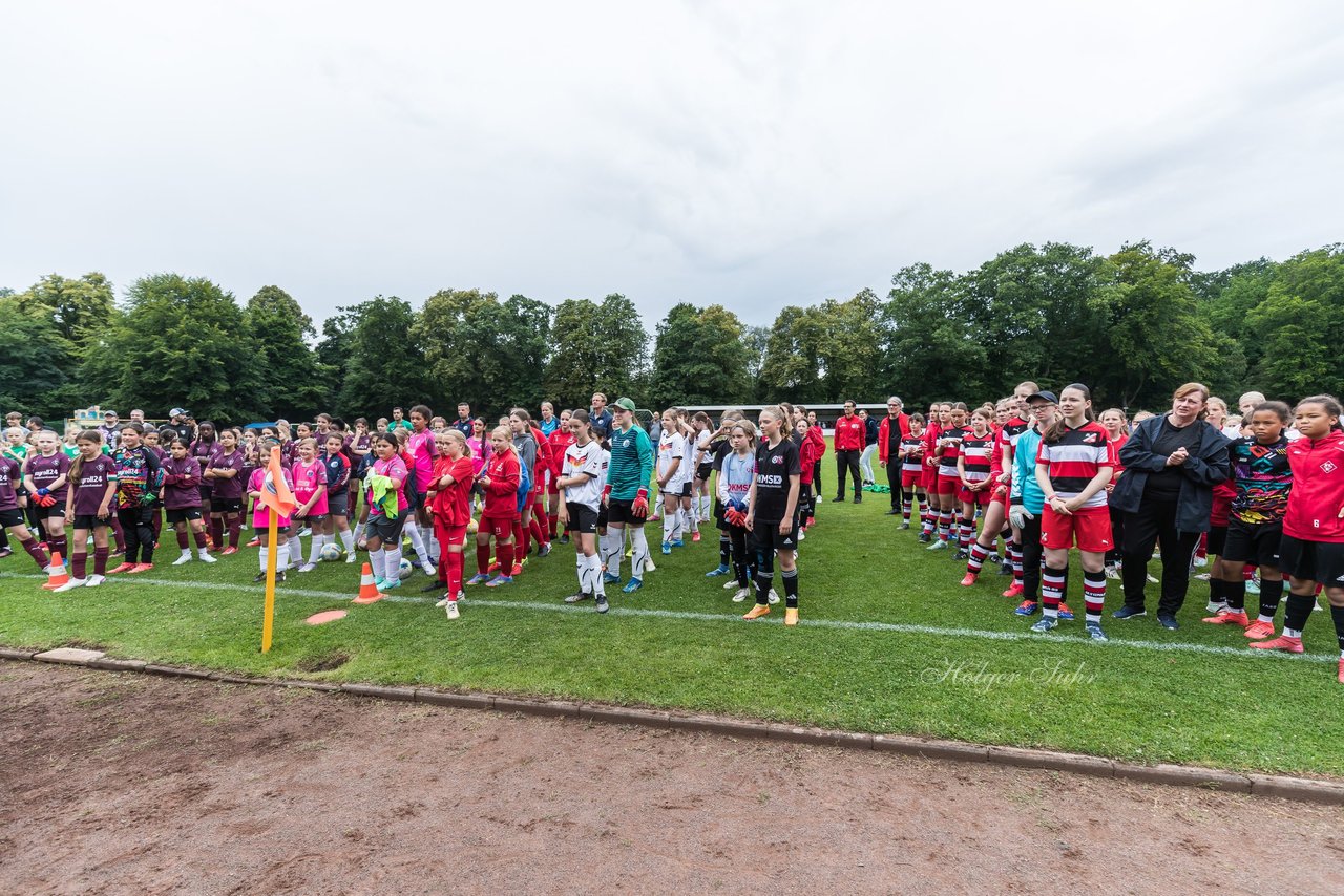 Bild 86 - Loewinnen Cup